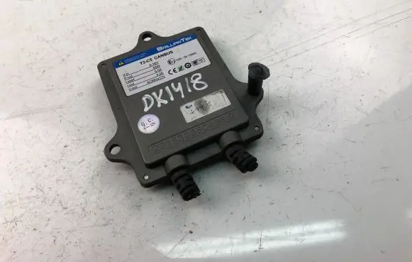 Audi A5 Xenon control unit/module 10R0513950