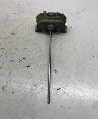 Audi A4 S4 B5 8D Central locking vacuum pump 862153