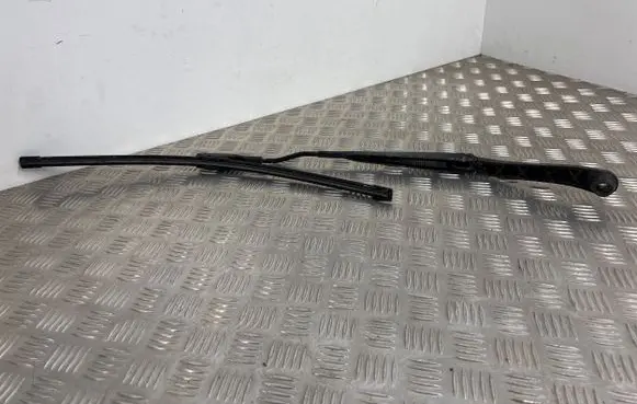 Renault Koleos I Windshield/front glass wiper blade 131620130730