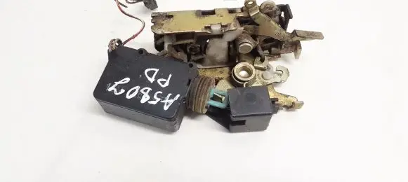 Volkswagen II LT Front door lock a9017201535