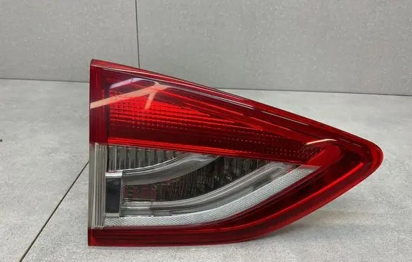 Ford Kuga II Tailgate rear/tail lights CV4413A603BD