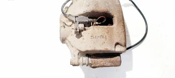 Mercedes-Benz C AMG W204 Front brake caliper 288x25