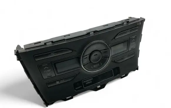 Toyota Auris 150 Interior fan control switch 5590002220B