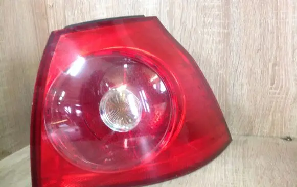 Volkswagen Golf V Rear/tail lights