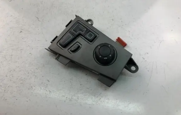 BMW 7 E65 E66 Wing mirror switch 6918382