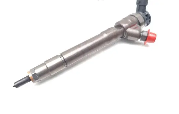 Opel Vivaro Fuel injector 0445110546 HMLGT1205R