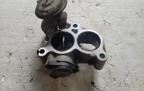 Honda Accord Throttle valve