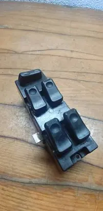 Mazda 626 Electric window control switch HG3066350 513540