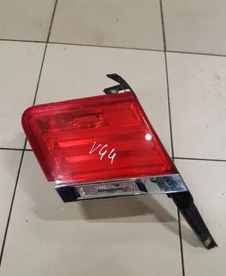 BMW 7 F01 F02 F03 F04 Tailgate rear/tail lights 7182205