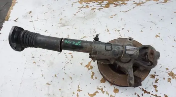 Mercedes-Benz Sprinter W906 Stub axle 