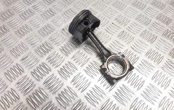 Nissan Micra Piston with connecting rod