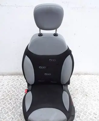 Fiat 500L Front passenger seat kw5