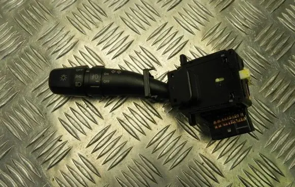 KIA Sorento Indicator stalk ZI06 N895