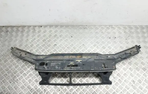 Top upper radiator support slam panel