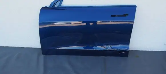 Tesla Model 3 Front door 1081421-E0-C