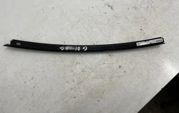 BMW 3 G20 G21 Rear door trim (molding) 7465143