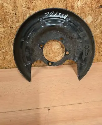Opel Astra K Rear brake disc plate dust cover 13362353