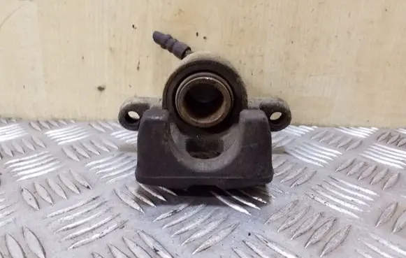 Lexus RX 330 - 350 - 400H Rear brake caliper