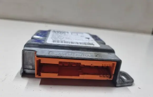 Renault Megane II Airbag control unit/module 550803600 91262E00639 7700437475