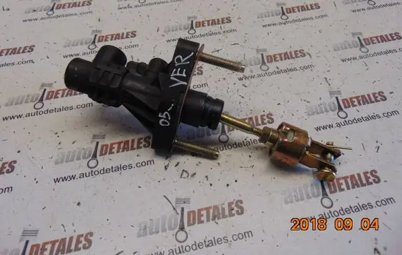 Toyota Corolla Verso AR10 Clutch master cylinder