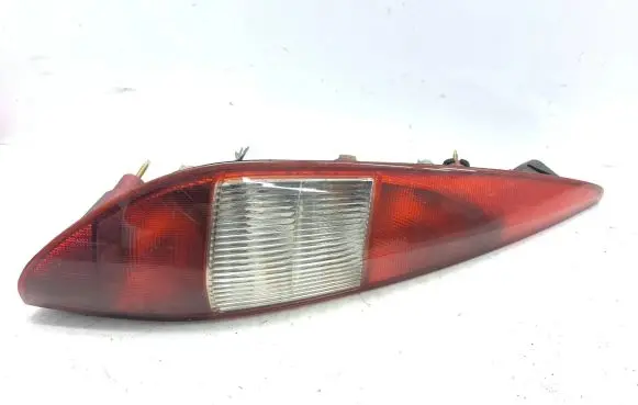 Ford Mondeo Mk III Rear/tail lights 1S7113405C