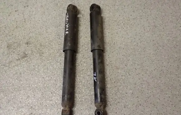 Suzuki Ignis Front shock absorber with coil spring