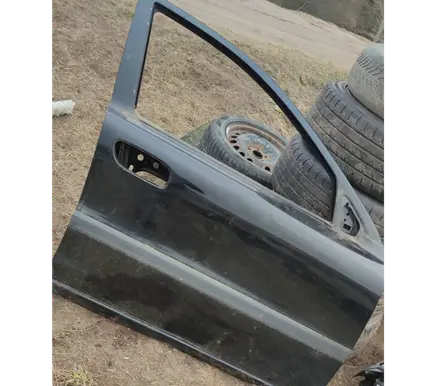 Volvo S60 Front door