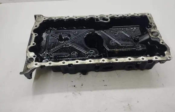 Volvo XC90 Oil sump 30713677