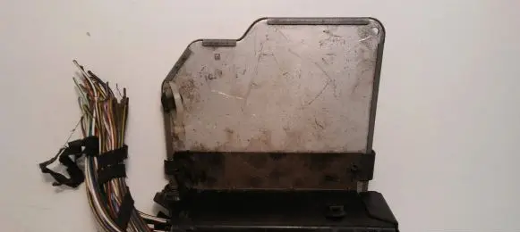 Ford Fiesta Engine control unit/module S110678003D