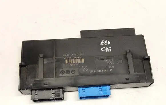BMW 3 E90 E91 Comfort/convenience module 61359187544 10681810 9187544