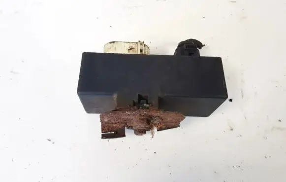 Seat Ibiza III (6L) Coolant fan relay 1j0919506m 898967000