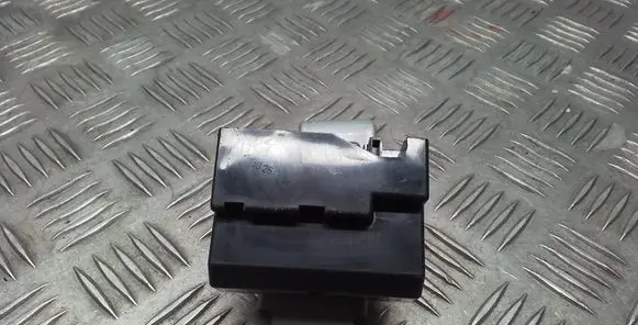 Lexus RX V Current control relay 8264448030