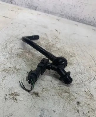 Audi A4 S4 B9 Vacuum line/pipe/hose 5q0906207