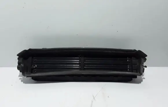 Volvo V60 Intercooler air channel guide 31455482