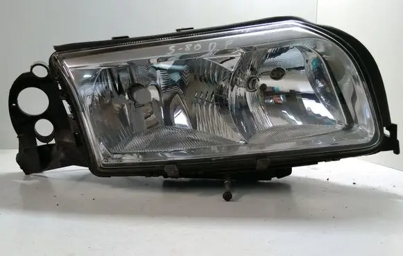 Volvo S80 Headlight/headlamp 30698862