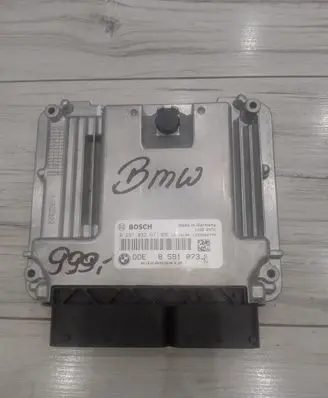BMW 1 F20 F21 Engine control unit/module ECU 0281032671