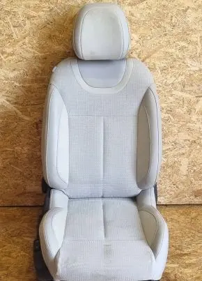 Citroen C4 II Front passenger seat 