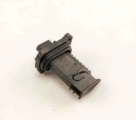BMW 3 F30 F35 F31 Mass air flow meter 7582338