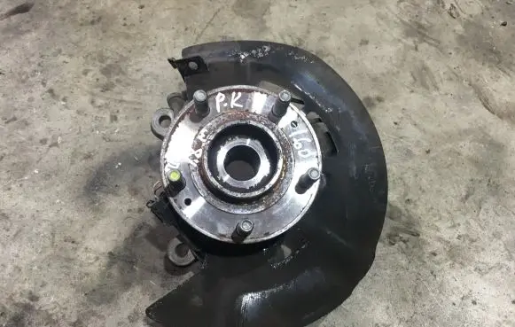 Hyundai Tucson TL Front wheel hub