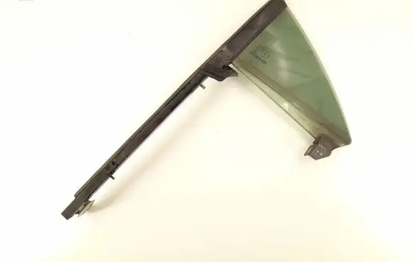 Mercedes-Benz CLS C219 Rear vent window glass 2197300119 2197300955