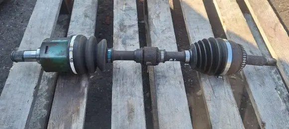 Front driveshaft