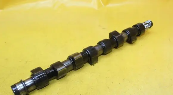 Opel Vectra C Camshaft 