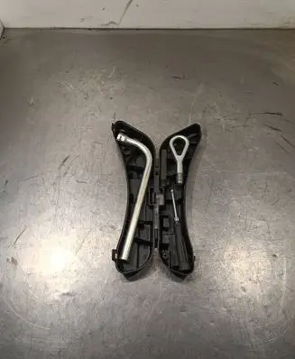 Audi A4 S4 B7 8E 8H Tool set 8n0012219