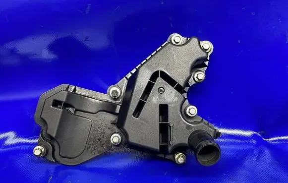 Ford Kuga II Oil breather separator BM5G6A785BC