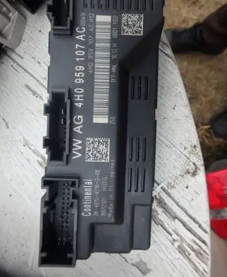 Audi A8 S8 D4 4H Tailgate/trunk control unit/module 4H0959107AC
