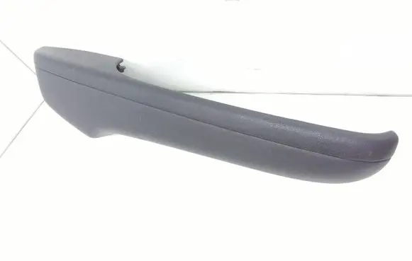 Hyundai i30 Front door interior handle trim 827152R000