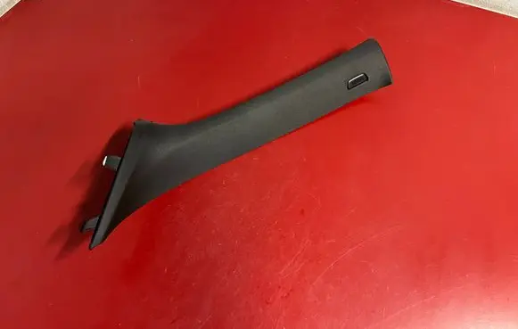 BMW X2 F39 (A) pillar trim 7426399 51437426399