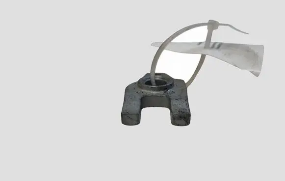 Nissan Qashqai Fuel Injector clamp holder