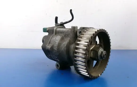 Nissan Note (E11) Fuel injection high pressure pump 8200057225