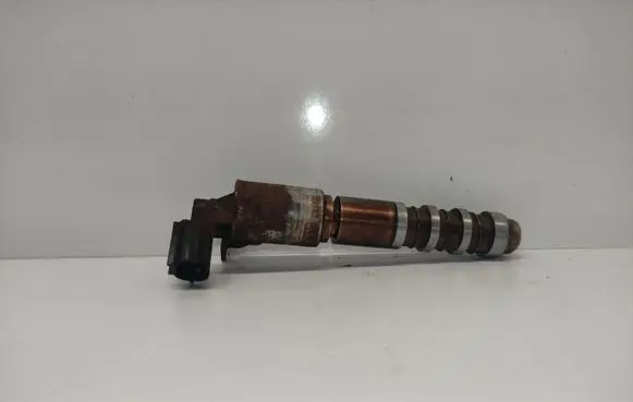 Chevrolet Camaro Camshaft vanos timing valve 12636175